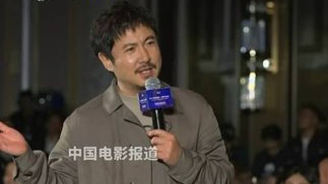 #沈腾说我不是偶像也没有包袱 #沈腾 表示年轻时在舞台上没人称自己是偶像，也就更没有什么偶像包袱，只