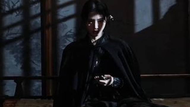 黑夜降临 杀手出没！
#打戏 #鞠婧祎