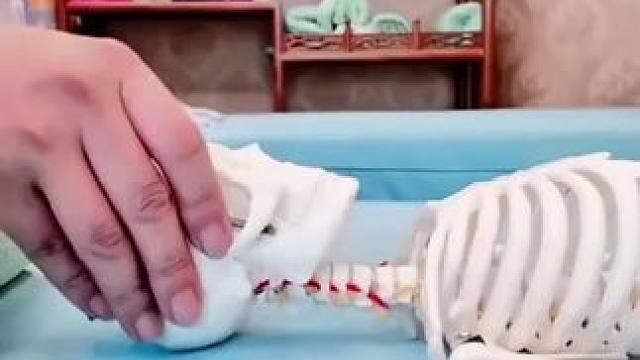 每天枕一枕，真的很舒服#颈椎#睡眠质量#小动作大作用 #改善肩颈 #颈椎按摩枕