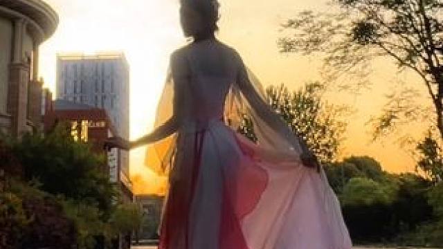 #古典舞 #翻跳 #双面燕洵 #舞蹈