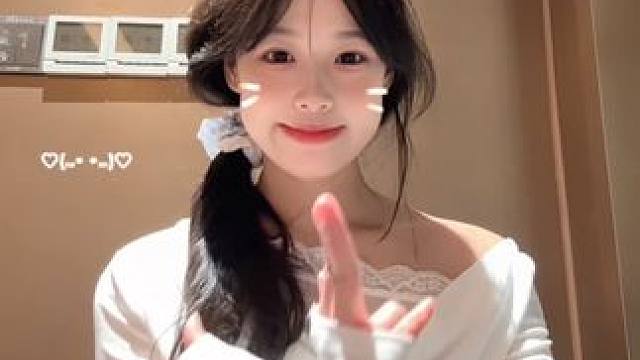 what do you mean~#一学就会系列 #甜甜的手势舞 #whatdoyoumean