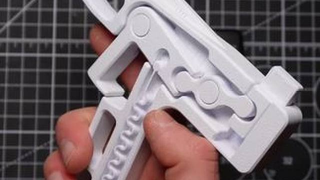 3D打印了一把皮筋枪~ #3d打印 #解压玩具 #玩个很新的东西