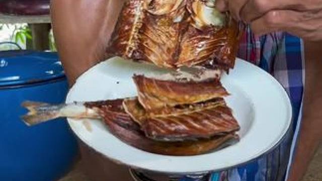 泰国大叔 #舌尖上的味道 #我的农村生活 #农村美食记录生活 #把家乡的味道分享给大家 #东南亚美食