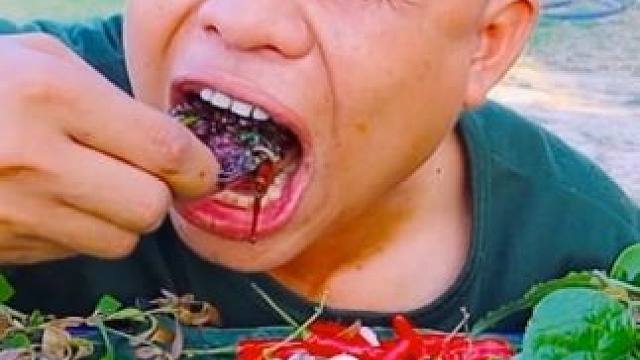 香米饭辣拌️牛肉 #户外美食 #美食 #泰国美食 #内容启发搜索