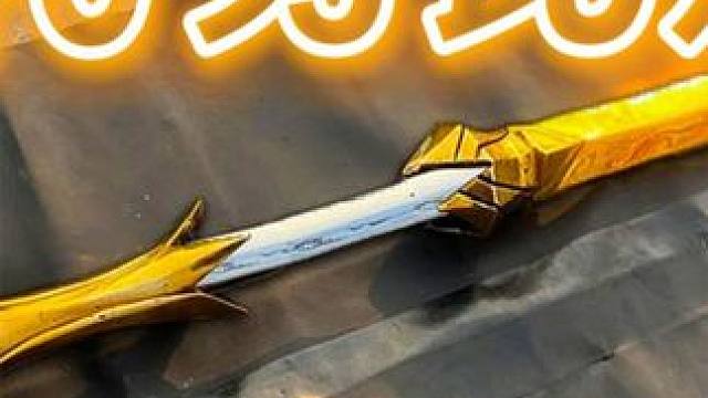 阿努比斯死神之刃，钟幺爷以凡人之躯完成锻造，神明并非无可匹敌 #锻刀 #锻刀大师 #手工锻打 #锻刀