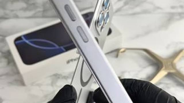 有了这个手机壳再也不怕手机摔坏了吧~ #手机壳 #玩个很新的东西