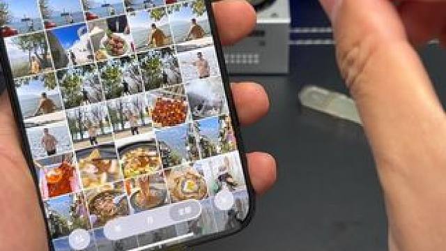 手机扩容U盘的正确使用方法！ 手机内存不够用了怎么办？那就安排个扩容U盘神器，直接给手机扩容1T的内