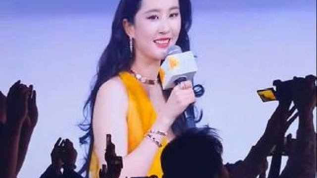 高端的商战往往采用最朴素的手段！#刘亦菲 #商战 #华为智界