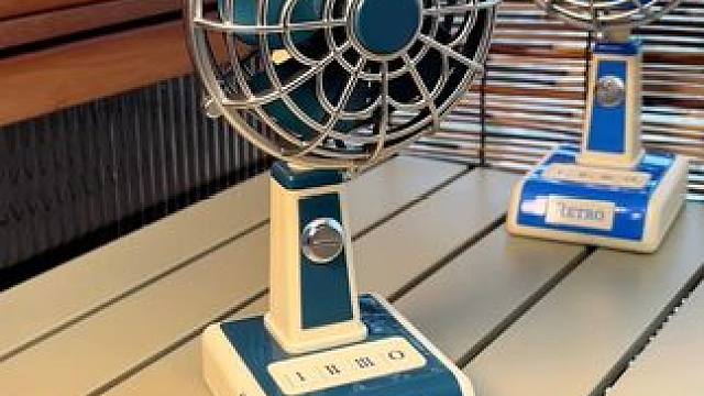 复古风的小风扇，好可爱，风力也蛮大的#小风扇  #台扇  #桌面风扇  #复古风