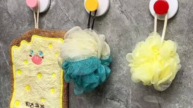 多巴胺吸盘挂钩 多巴胺吸盘挂钩，好看又实用，免打孔上墙，粘贴牢固，想贴在哪里就贴在哪里#免打孔挂钩 