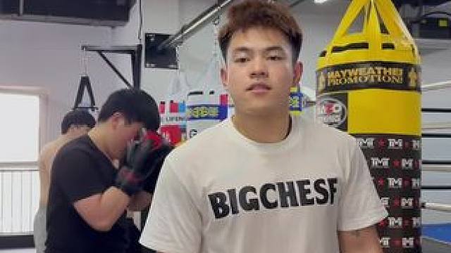 #拳击 #自由搏击训练 来自河北十七岁小伙