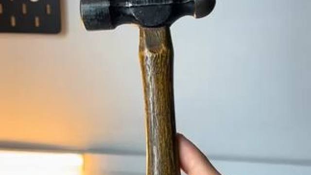 设计打印了一个锤子挂钩~ #3d打印 #玩个很新的东西