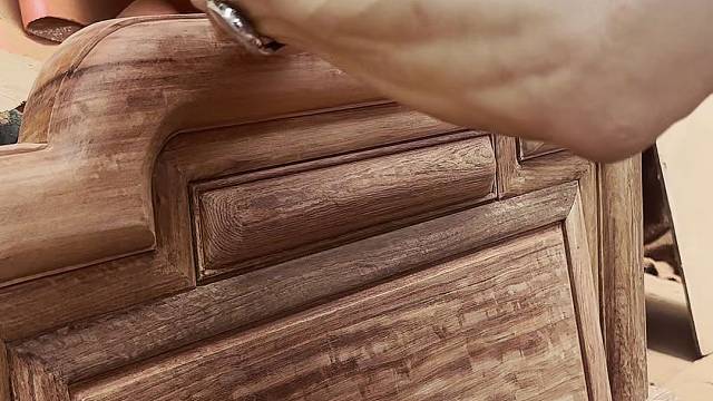 缅甸花梨国色天香