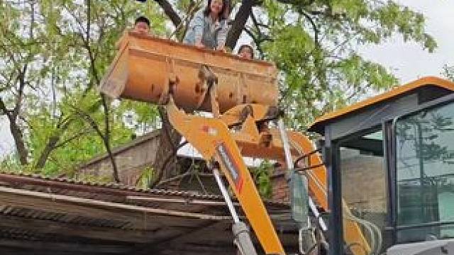 带孩子发个费#农村 #童年的记忆儿时的味道 #原创视频