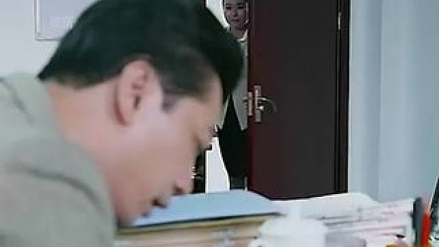 #西瓜视频 点击上方（红色按钮） 可看完整版 大结局太精彩了...《西瓜视频》，观看精彩后续《西瓜