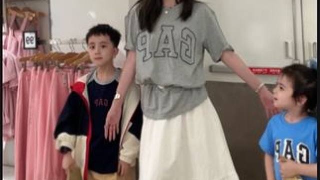 亲子云逛街｜夏季衣橱要被gap承包啦 #夏季穿搭 #今天穿什么 #宝妈穿搭 #今日穿搭look