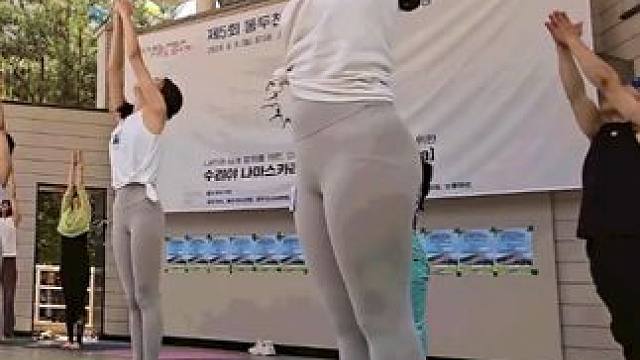 允许身体做不到，才是瑜伽真正的开始 #户外瑜伽 #运动女孩