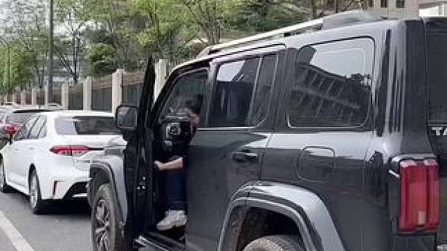 我可能是全网最年轻的保姆了，89年才38岁的我在雇主家已经做了5年了，今天雇主说要带一个国外的女朋友