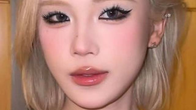 蓝色小烟熏 #沉浸式化妆 #妆教 #烟熏妆