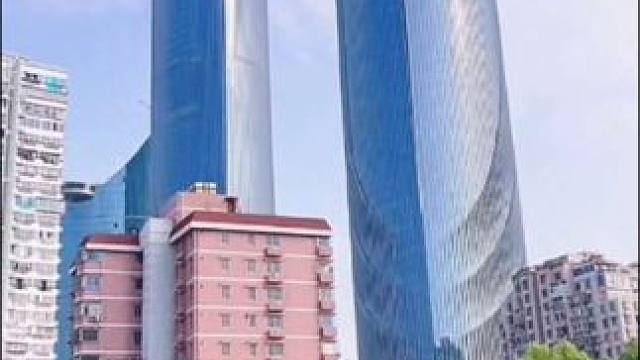 #手机摄影 #灯光秀现场 #最美城市夜景 。