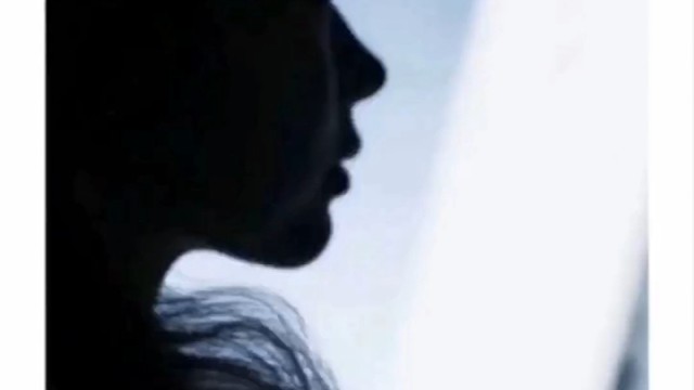 誓言只是一时兴起，但分开才是现实