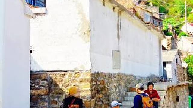 #农村生活 #老家在山区 #淄博市博山区石门村。时光似箭，日月如梭，回首间青春已成过往云烟。朋友们一