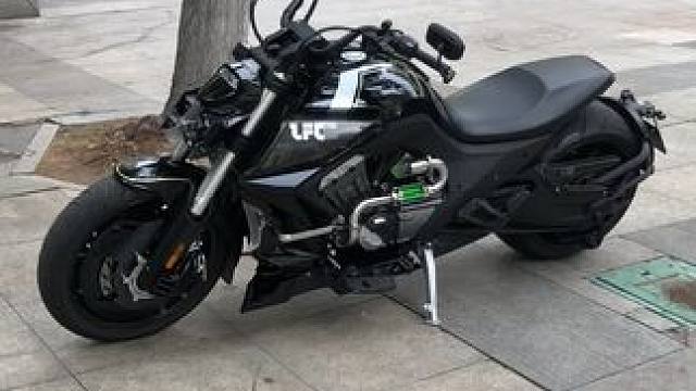 燎700#机车 #摩托车 #男人的玩具 #每个男人都有一个机车梦 #燎700