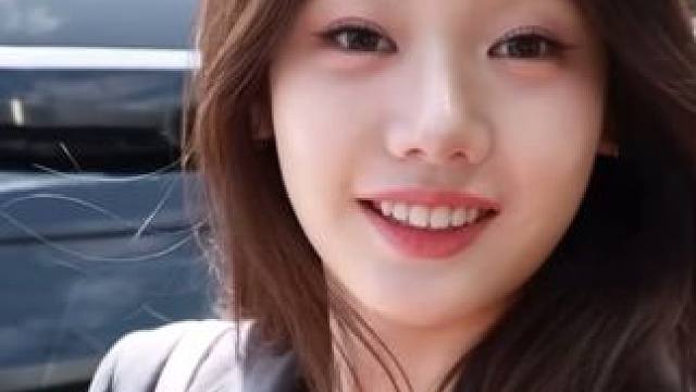 李茶仁机场穿搭颜值状态 #babymonster #李茶仁 #穿搭 #完美身材 #美出高级感