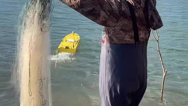 #户外捕鱼 #现场实拍 #河边随拍 #真实户外