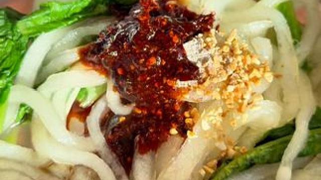 #美食推荐 #地方特色美食 #舌尖美味 #嗦粉 #好吃到停不下来