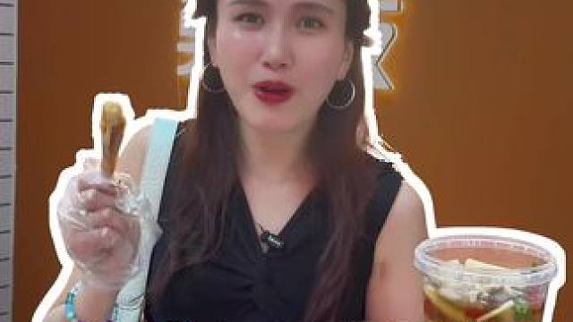 带你去找男朋友#同城美食 #同城好店推荐 #卤味熟食 #新鲜出炉 #男朋友油烫鸭