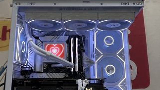 14700KF➕3070七千多预算升级纯白游戏设计海景房 #diy电脑 上海买电脑，DIY电脑，实体