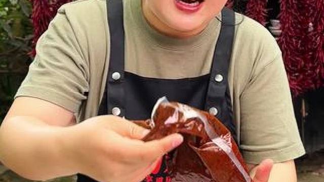 重庆小面虽然好吃但是千万不要乱买哦！#美食 #这一碗好过瘾 #小面调料 #吃面