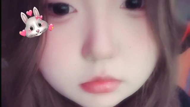 ૧(●´৺`●)૭