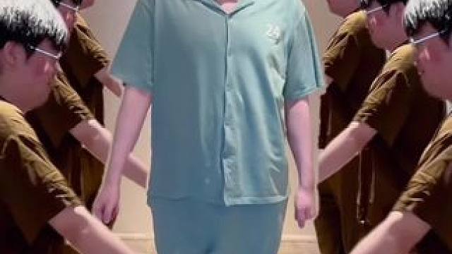 跟我一起～就这样有韵味的走向五一～微笑er～#姿态 #猫爷 #五一