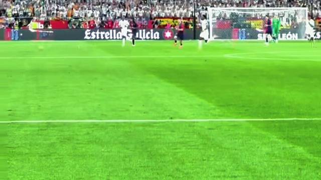 底线视角欣赏下托雷斯的进球，比赛拖入加时赛