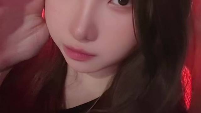 把我哄好 再跟我耐心讲道理 我永远吃这套