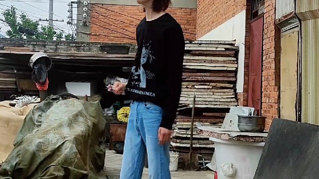 吃个冰淇淋降降温