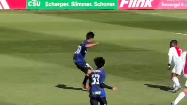 这非洲小孩能力真强