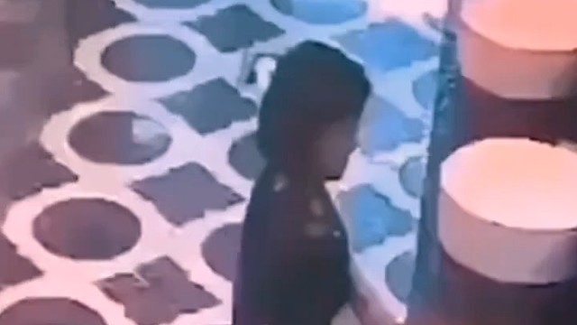 看穿的衣服就知道啥人了