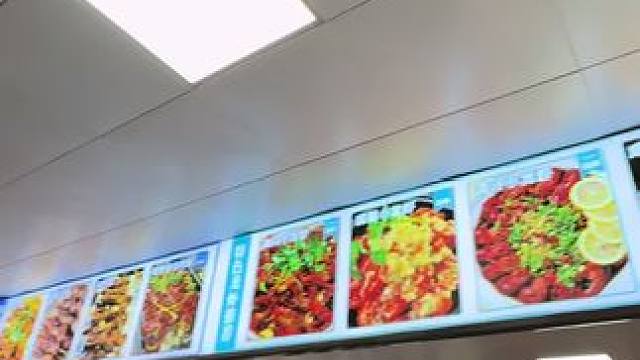 钳多多龙虾馆#夜宵烧烤 #小龙虾 #烧烤 #同城美食 #美食推荐