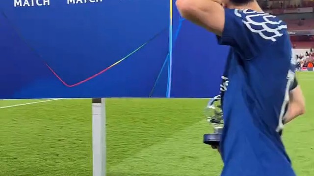 巴黎1比0阿森纳 维蒂尼亚评为全场MVP#足球