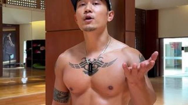 每天坚持200个已成习惯，开肩美背 肩颈舒服了，背薄了，手臂细了，浑身都舒服了#开肩美背 #改善含胸