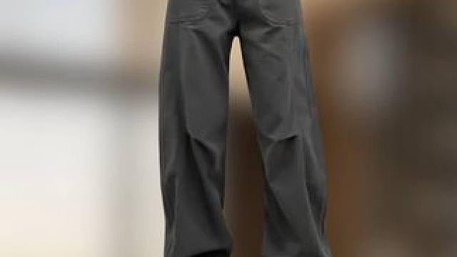 #谁穿谁好看系列 #显高显瘦显腿长 #百搭裤子 #夏季穿搭 #弯刀裤