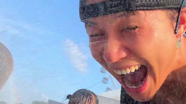 首先你要快乐...其次...都是其次～