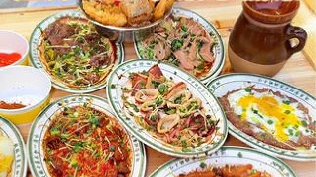 丁桥明珠街也有便宜又好吃的干蒸菜了，道道光盘的程度！#卞太太老宁波干蒸菜#快来一起尝个鲜 #新店开业