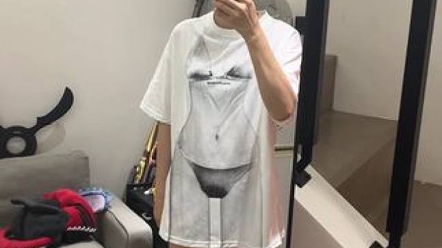 艾特能驾驭这件衣服的朋友~ #ootd穿搭