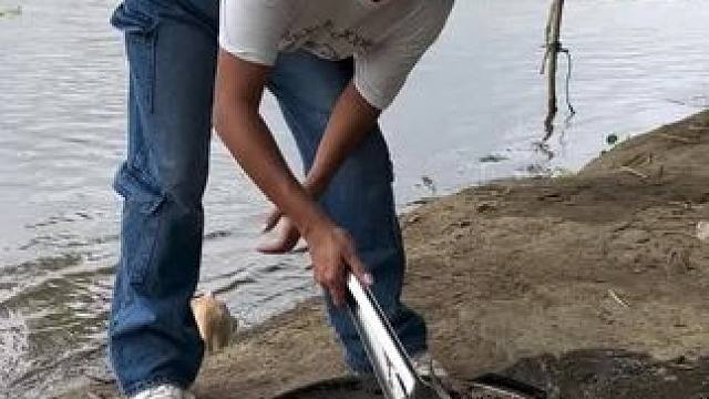 东南亚乡村美食 #户外美食 #野外美食 #农村户外美食 #野外烧烤 #乡村美食