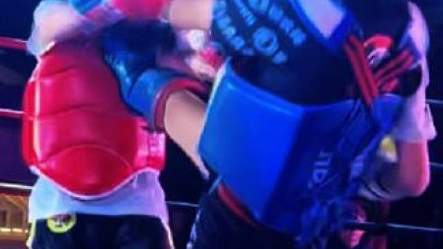 小店区恒大小学五年级小美女，别人五一到处玩，她五一参加了全国踢拳搏击冠军赛（太原站）比赛，还顺便拿了