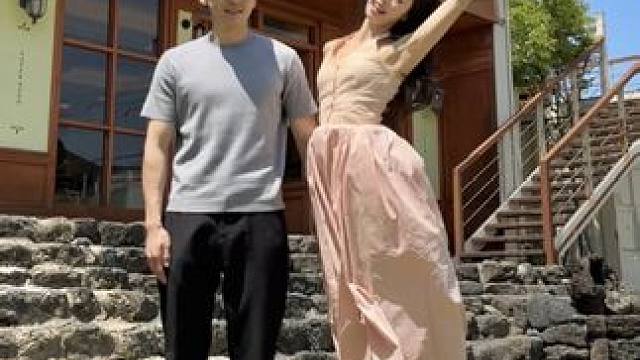 一看就知道是谁吵着要拍的 ie浏览器拍照是这样的…吗？
#拍照 #旅游转场